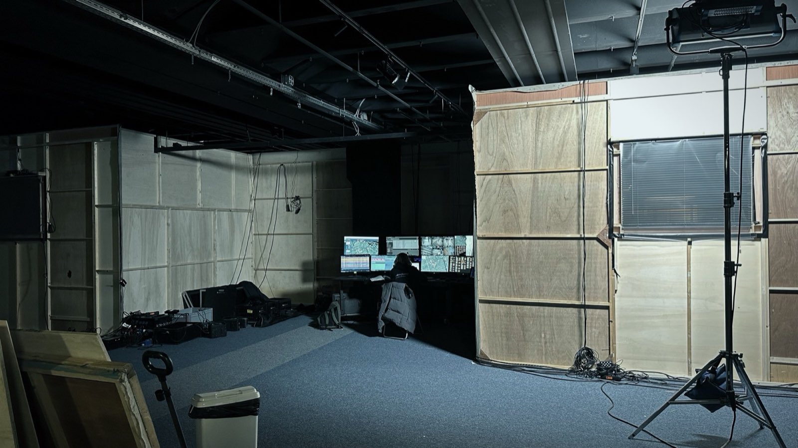 Opbouw: de lege studio